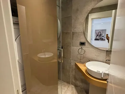 Izdavanje, trosoban stan, 100m², Crveni Krst, Beograd - image 5