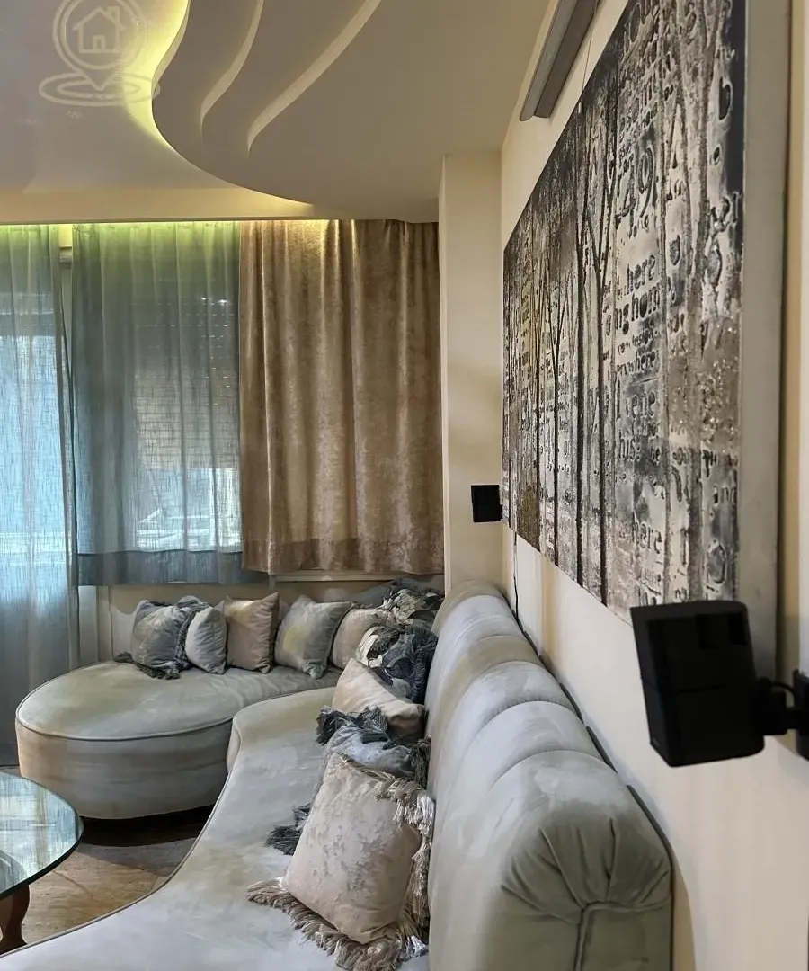 Izdavanje, dvosoban stan, 66m², Medijana, Niš