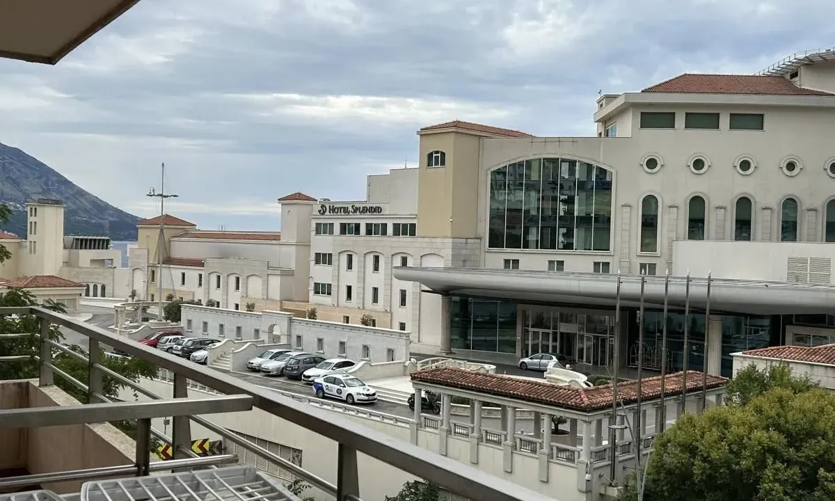 Sale, two bedroom apartment, 84m², Bečići, Budva