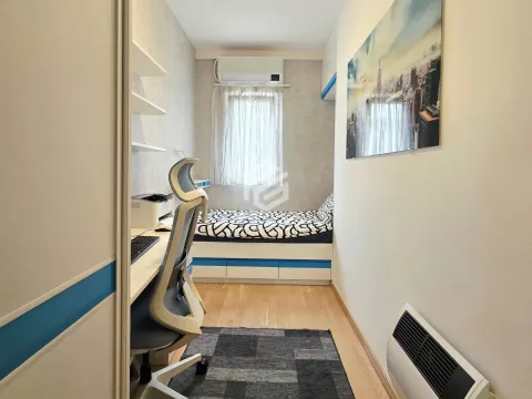 Sale, three bedroom apartment, 72m², City Kvart, Podgorica - image 8