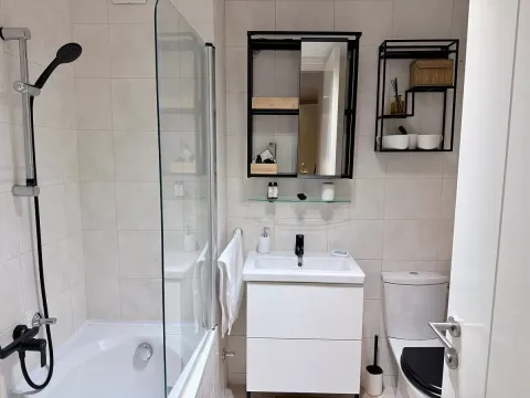 Izdavanje, dvosoban stan, 62m², Belvil, Beograd - image 9