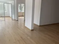 Izdavanje, poslovni prostor, 149m², Savski Venac, Beograd - image 1