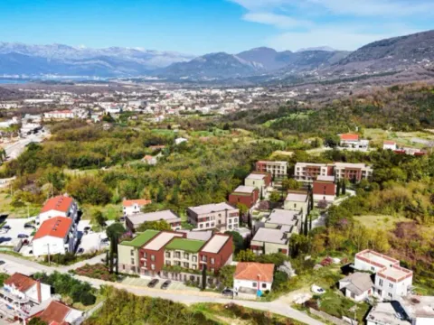 Prodaja, jednosoban stan, 47m², Radanovići, Kotor - image 3