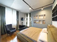 Prodaja, stan, 172m², Južni Bulevar, Vračar Sve Podlokacije - image 3