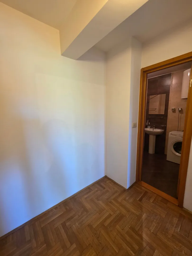 Prodaja, dvosoban stan, 64m², Stari Aerodrom, Podgorica