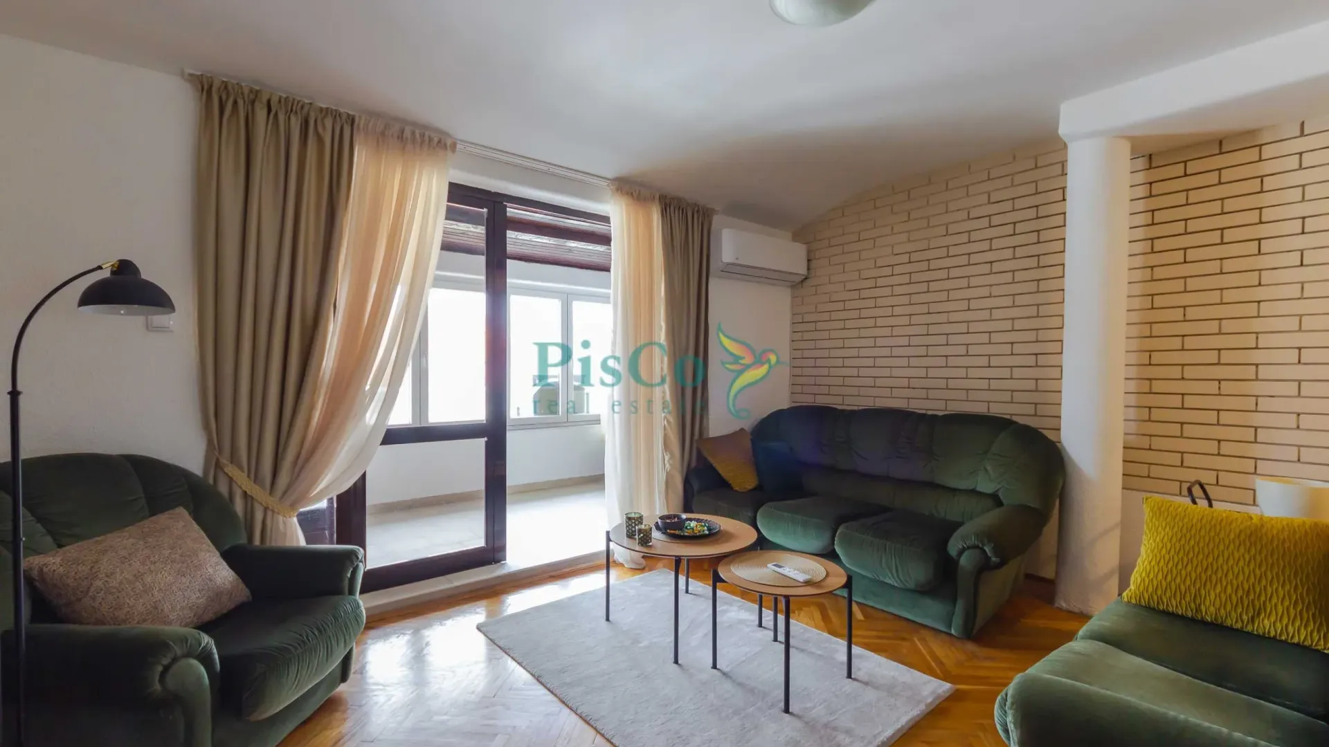 Prodaja, dvosoban stan, 75m², Centar, Podgorica