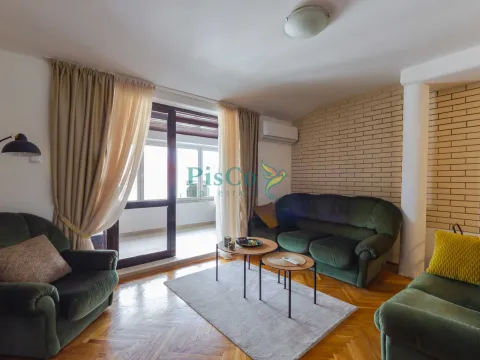 Sale, two bedroom apartment, 75m², Centar, Podgorica - image 2