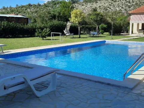 Rent, house, 126m², Donji Martinići, Danilovgrad - image 3