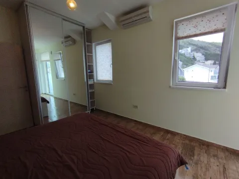 Prodaja, dvosoban stan, 64m², Njivice, Herceg Novi - image 13