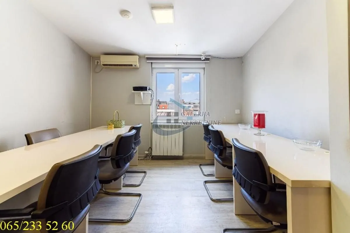 Prodaja, stan, 118m², Đeram Pijaca, Beograd