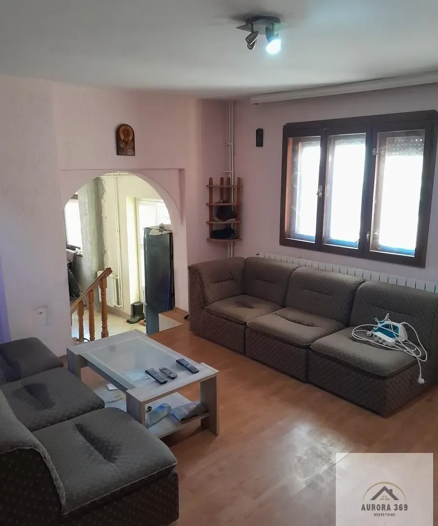 Prodaja, kuća, 114m², Petrovaradin, Novi Sad