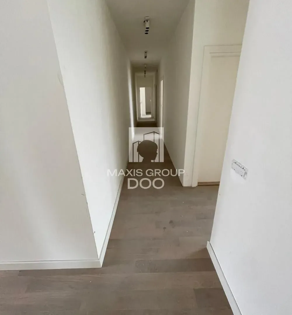Prodaja, četvorosoban stan, 224m², Savski Venac, Beograd