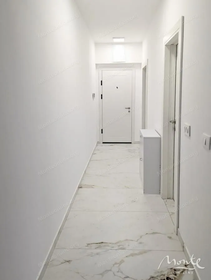 Prodaja, dvosoban stan, 47m², Đuraševići, Tivat
