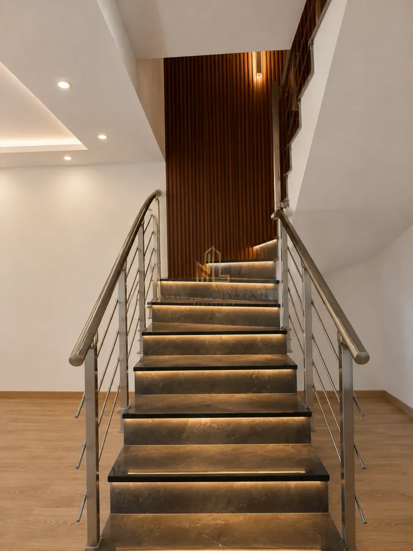 Rent, house, 200m², Karaburško Polje, Podgorica