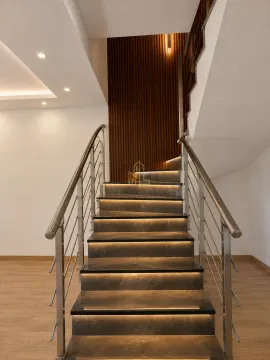 Rent, house, 200m², Karaburško Polje, Podgorica - image 4