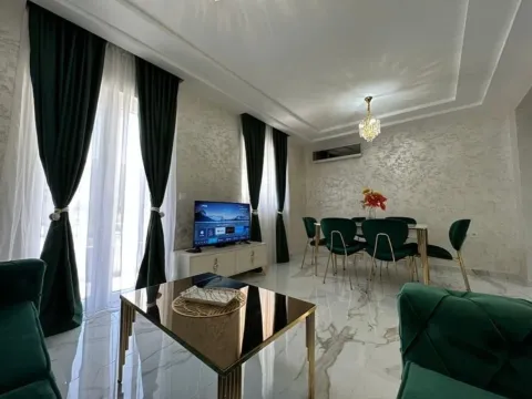 Rent, two bedroom apartment, 70m², Mažina, Tivat - image 2