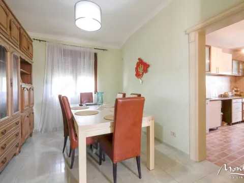 Prodaja, kuća, 280m², Bar, Crna Gora - image 15