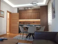 Izdavanje, dvosoban stan, 72m², City Kvart, Podgorica - image 2