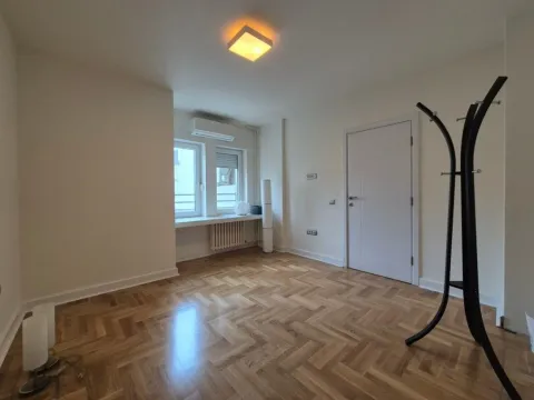 Izdavanje, četvorosoban stan, 144m², Gornji Dorćol, Dorćol Sve Podlokacije - image 5