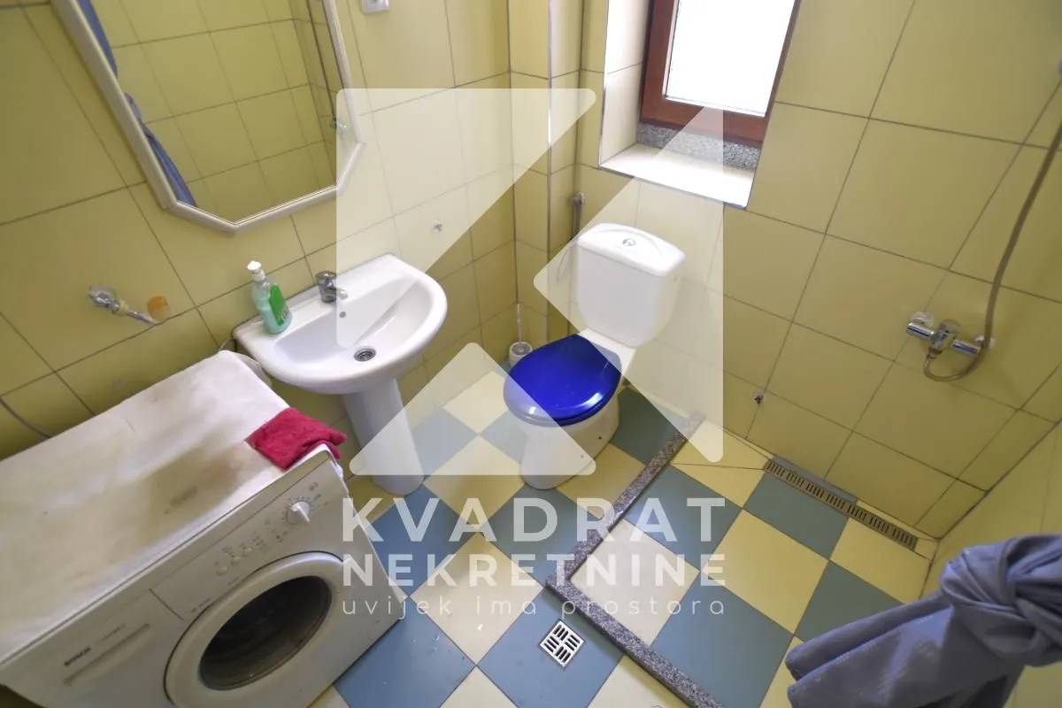 Izdavanje, trosoban stan, 85m², Dalmatinska ulica, Podgorica