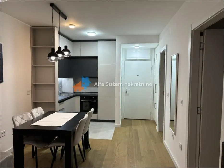 Izdavanje, dvosoban stan, 48m², Novi Beograd Sve Podlokacije, Beograd