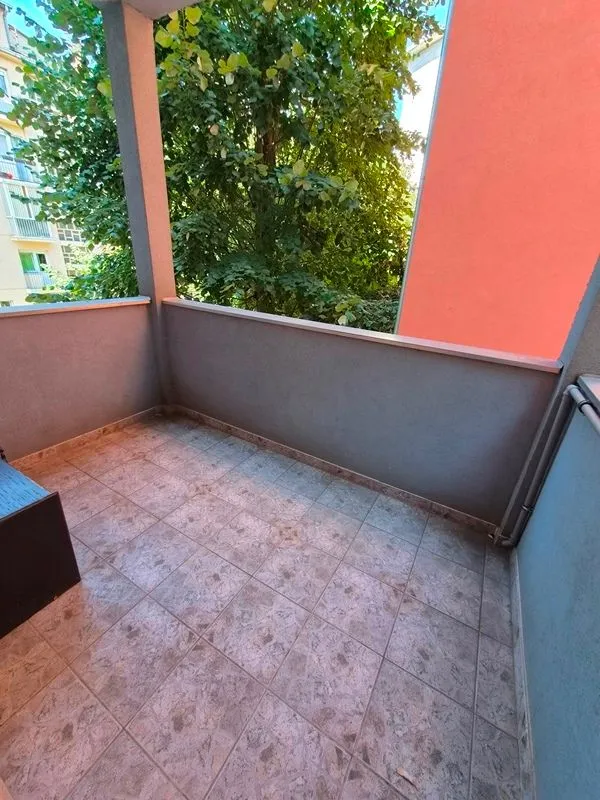 Sale, two bedroom apartment, 50m², Karaburma, Palilula Sve Podlokacije