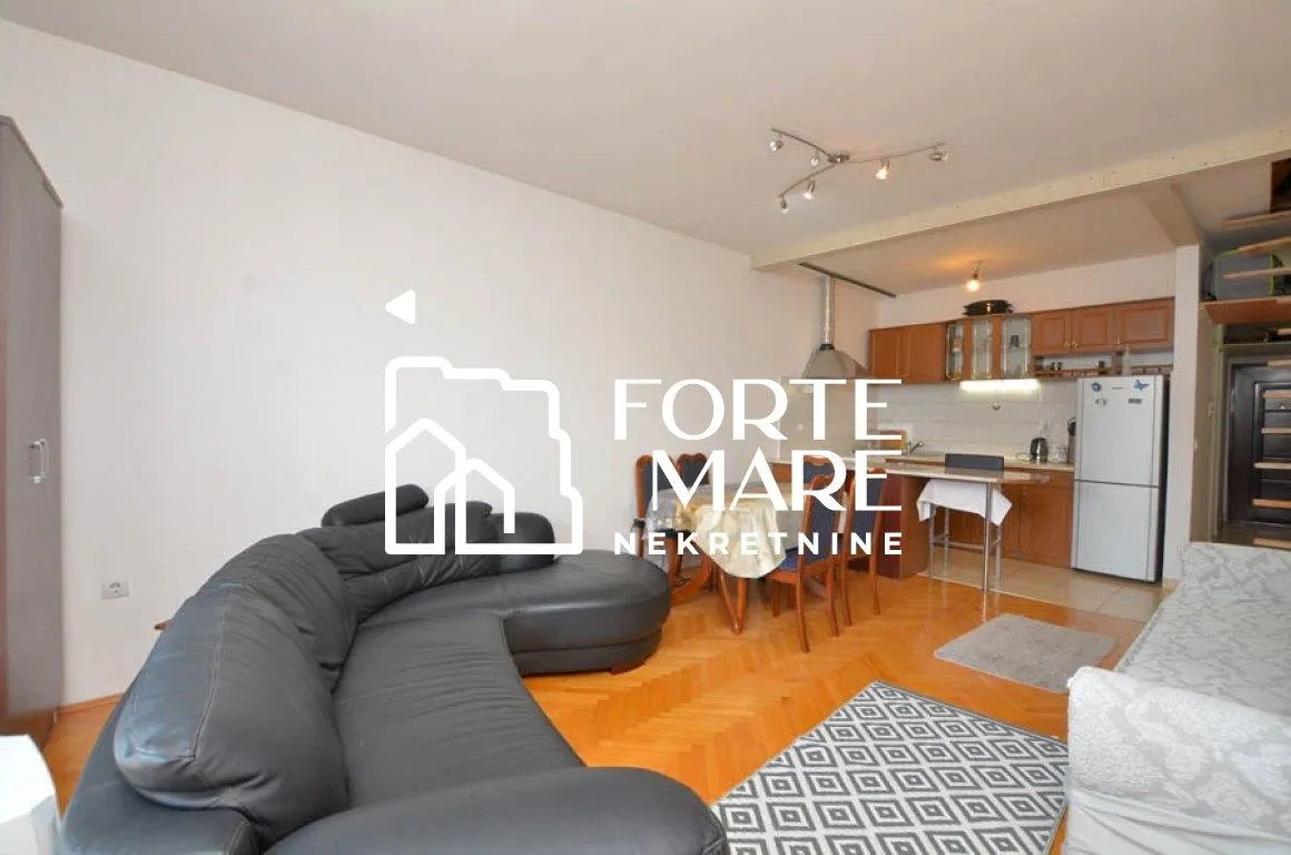 Prodaja, jednosoban stan, 61m², Topla, Herceg Novi