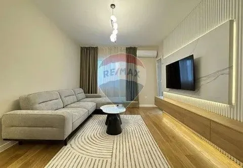 Izdavanje, jednosoban stan, 50m², Central Point, Podgorica