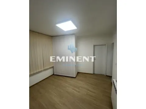 Izdavanje, trosoban stan, 72m², Stari Grad, Beograd - image 5