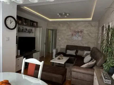 Prodaja, četvorosoban stan, 84m², Novo naselje, Novi Sad - image 4