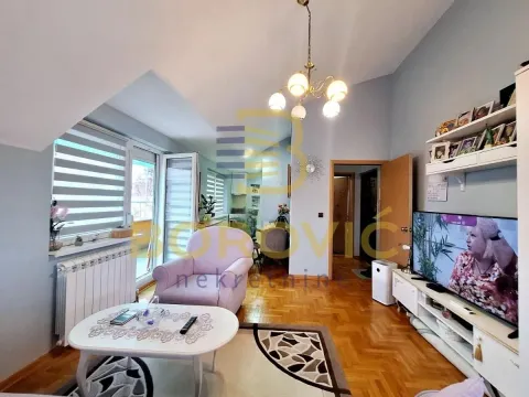 Stan in Uciteljsko Naselje