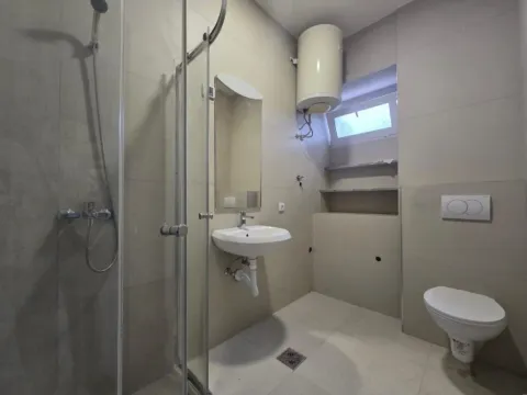 Izdavanje, jednosoban stan, 49m², Masline, Podgorica - image 7