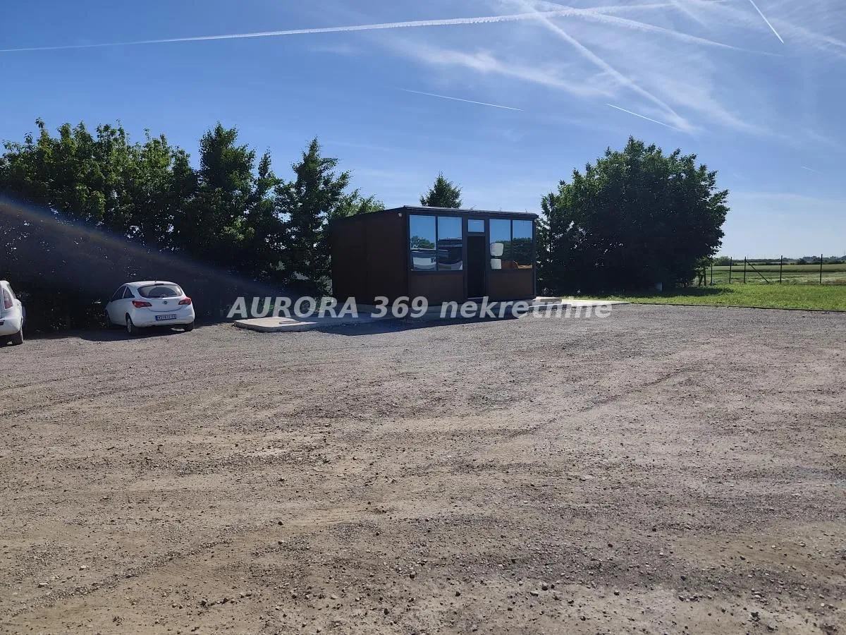 Izdavanje, plac, 5200m², Rumenka, Novi Sad Sve Podlokacije