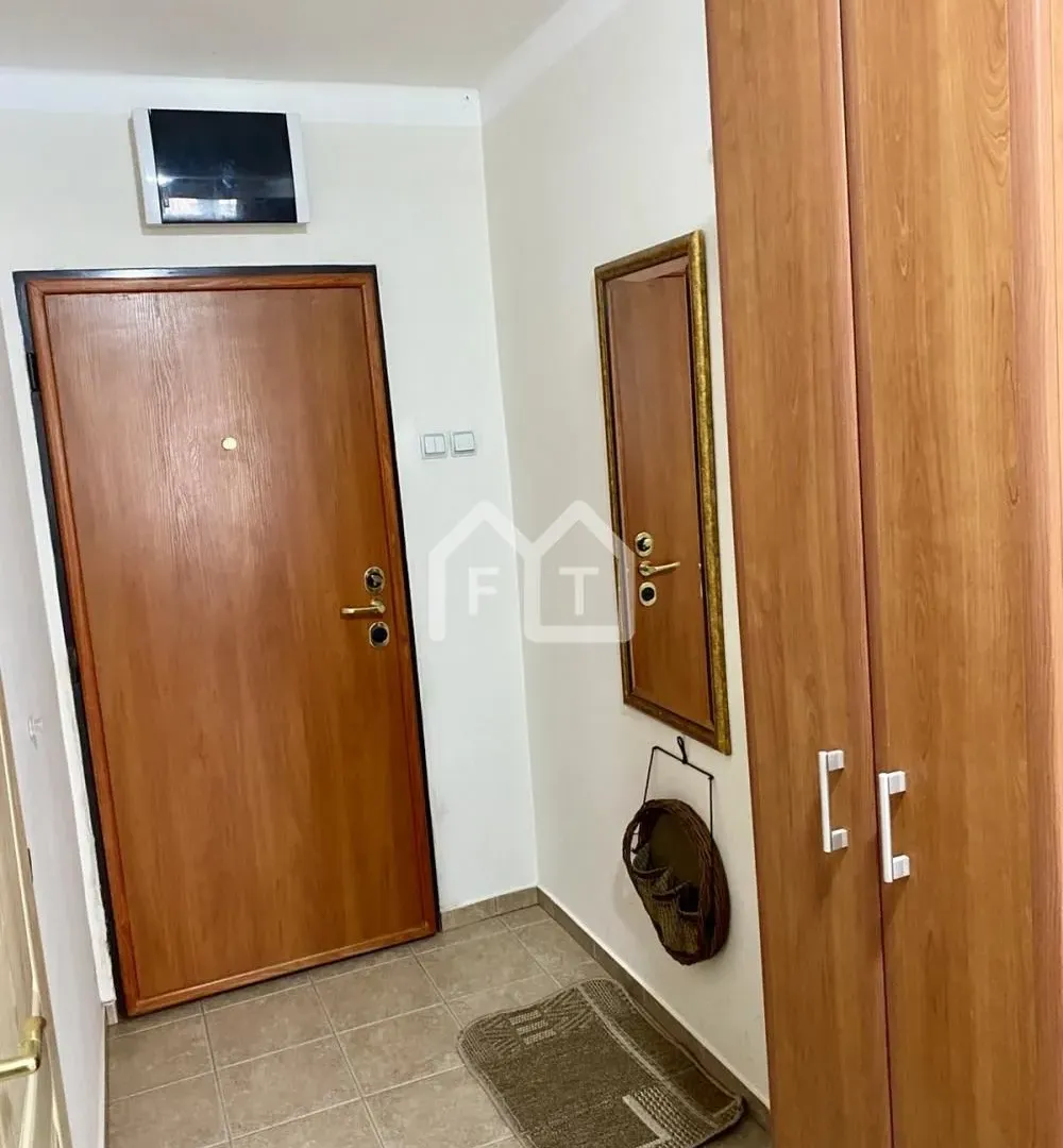 Izdavanje, trosoban stan, 60m², Cvetkova Pijaca, Zvezdara Sve Podlokacije