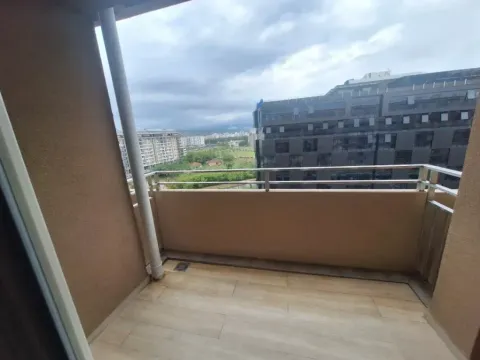 Izdavanje, dvosoban stan, 108m², Central Point, Podgorica - image 11