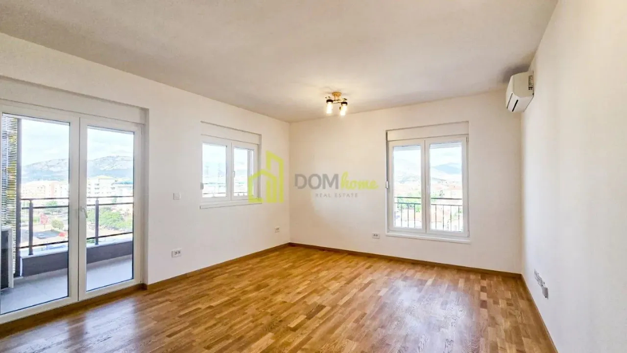 Izdavanje, dvosoban stan, 65m², Stari Aerodrom, Podgorica