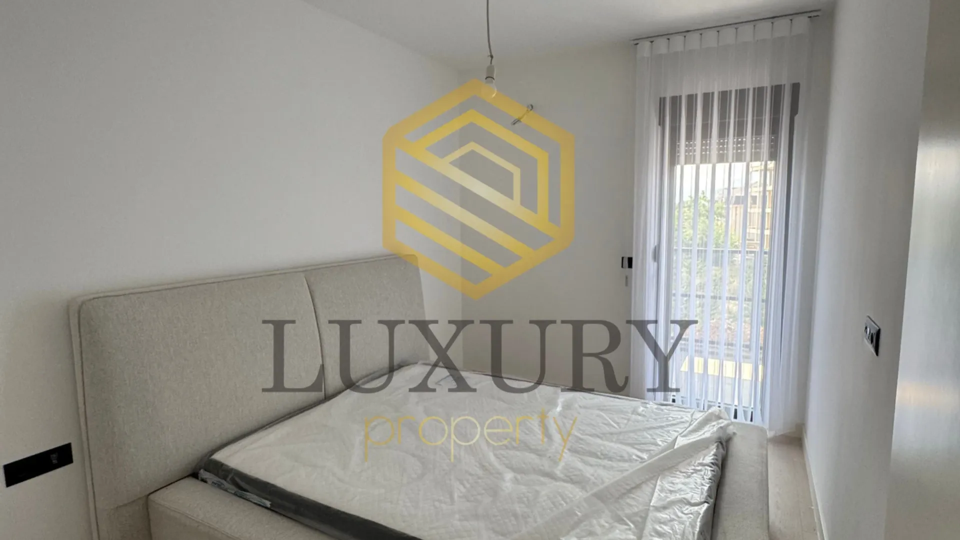 Rent, one bedroom apartment, 53m², Kod Capital Plaze, Podgorica