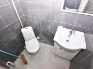 Izdavanje, poslovni prostor, 75m², City Kej, Podgorica - image 10