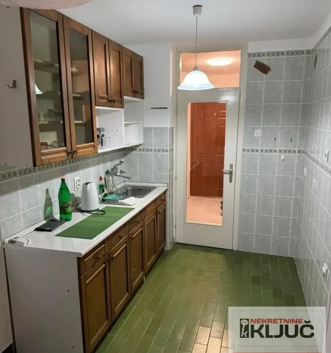 Izdavanje, dvosoban stan, 54m², Liman 4, Novi Sad Sve Podlokacije