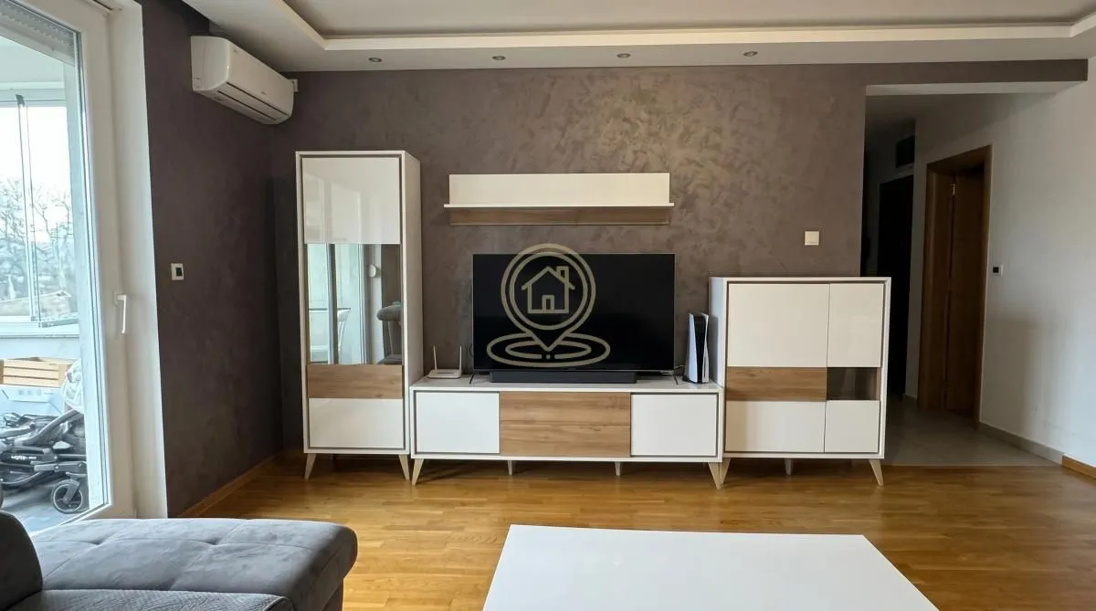 Prodaja, trosoban stan, 69m², Nova Detelinara, Novi Sad Sve Podlokacije
