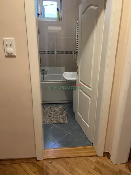 Izdavanje, trosoban stan, 78m², Bulevar Oslobodjenja, Novi Sad Sve Podlokacije - image 13