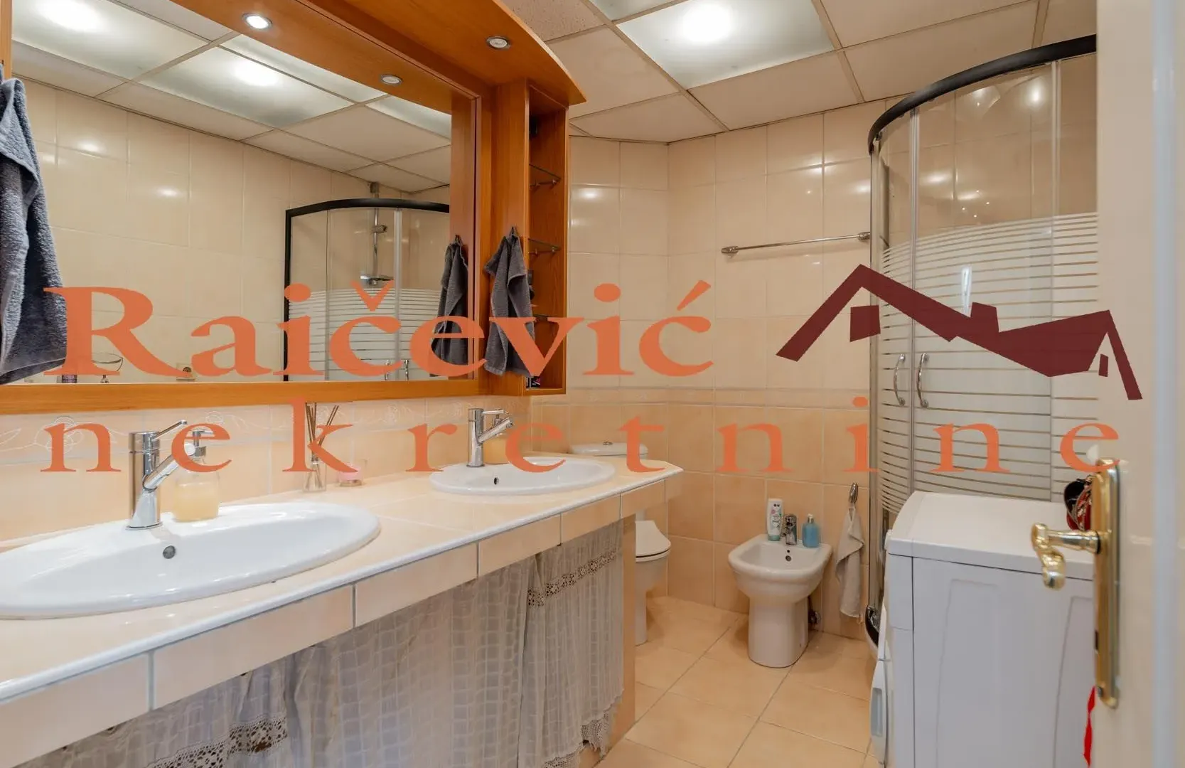 Prodaja, stan, 158m², Zemun Sve Podlokacije, Beograd