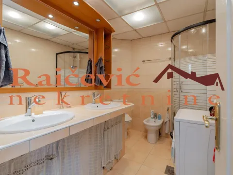 Sale, apartment, 158m², Zemun Sve Podlokacije, Beograd - image 12