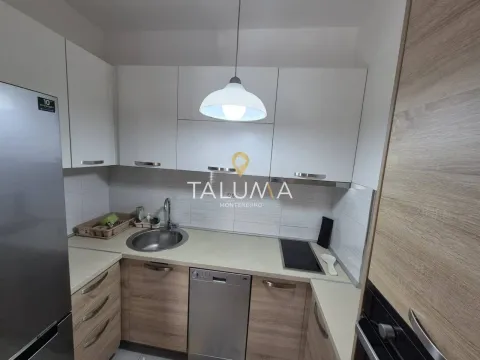 Izdavanje, jednosoban stan, 43m², City Kvart, Podgorica - image 7