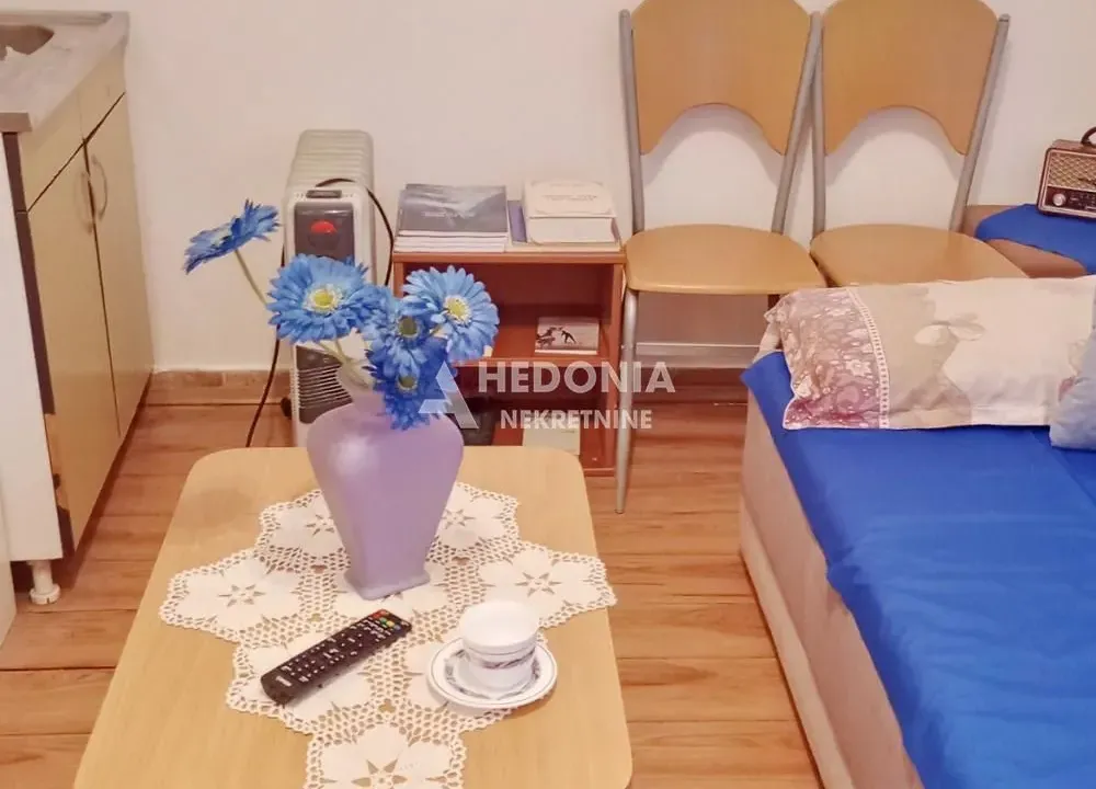 Sale, apartment, 16m², Zemun Novi Grad, Zemun Sve Podlokacije