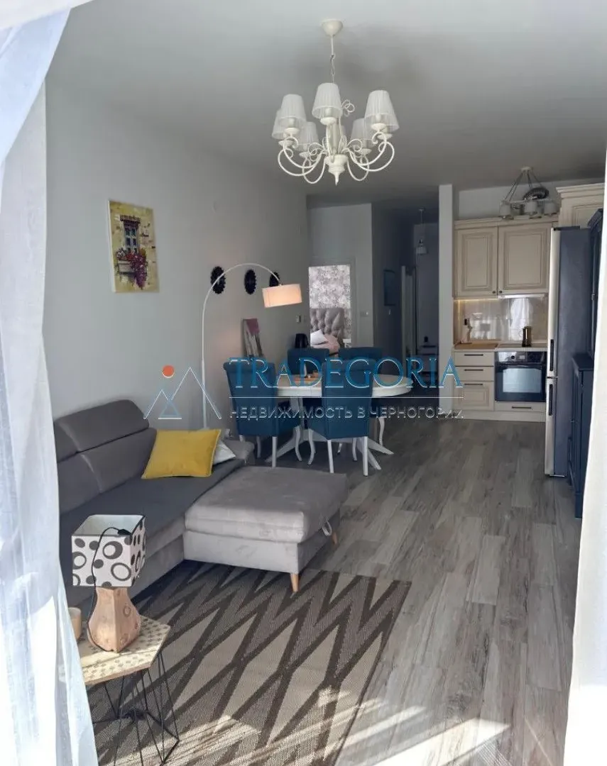 Prodaja, dvosoban stan, 83m², Dobra Voda, Bar
