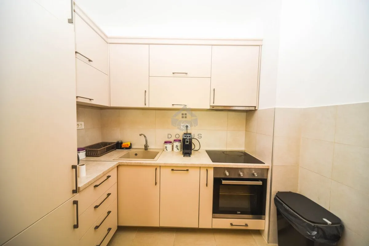 Rent, one bedroom apartment, 45m², City Kej, Podgorica