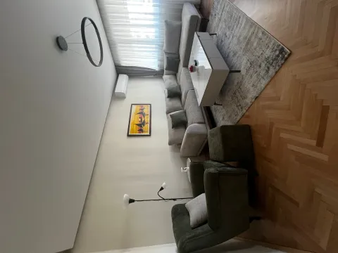 Izdavanje, trosoban stan, 102m², Preko Morače, Podgorica - image 2