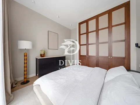 Rent, two bedroom apartment, 70m², Kalenić Pijaca, Vračar Sve Podlokacije - image 4