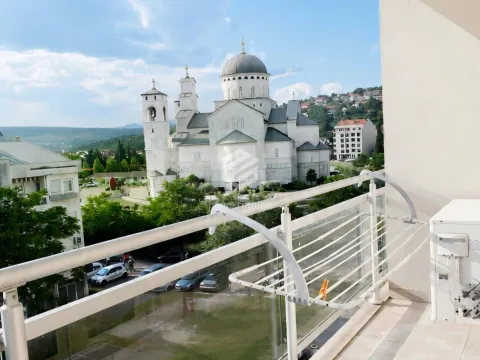 Rent, one bedroom apartment, 49m², Preko Morače, Podgorica - image 10